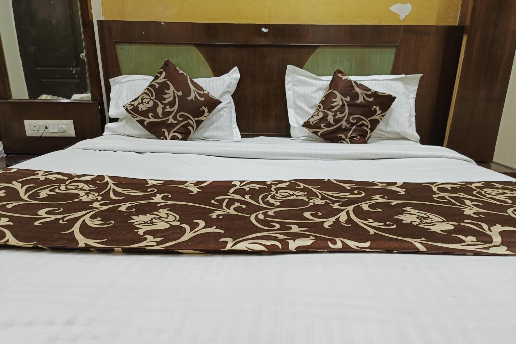 Spot Inn Hostel New Delhi Luaran gambar