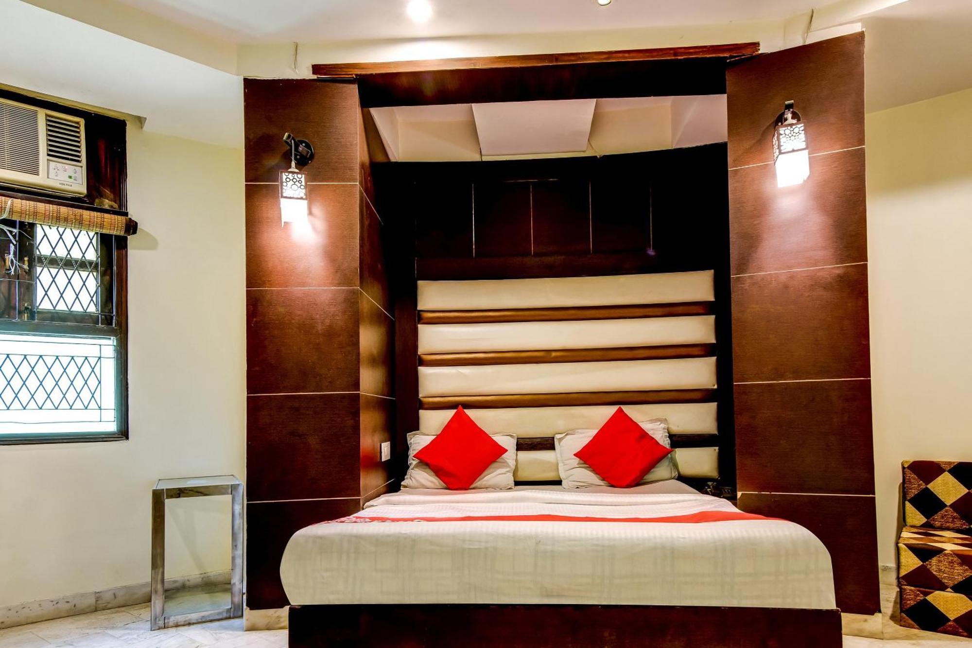 Spot Inn Hostel New Delhi Luaran gambar